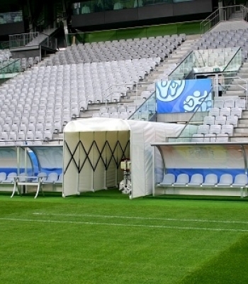 Teleskopický tunel na fotbalový stadión, šíře 2,4 m, výška 2,4 m